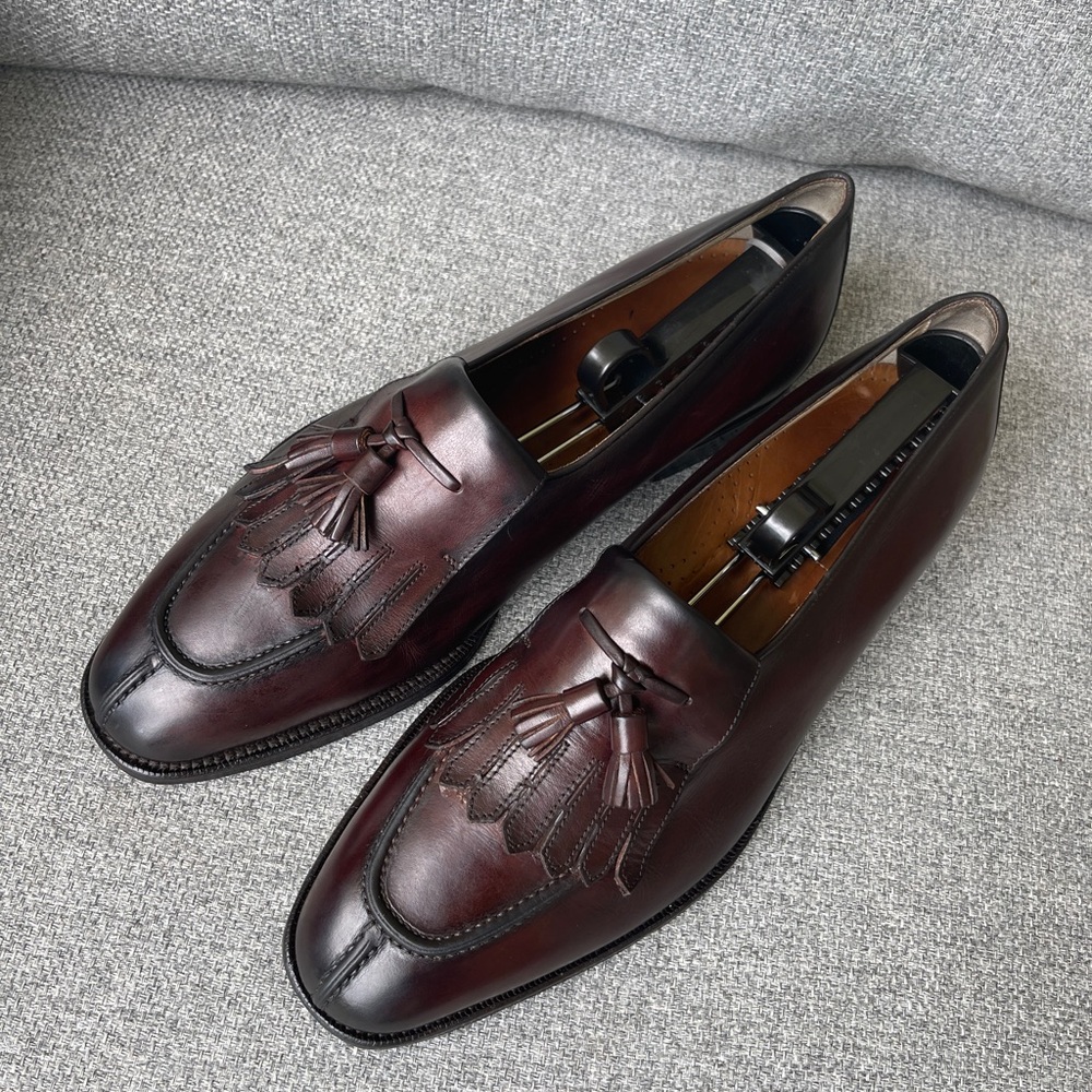 Elegant Brown Leather Loafers